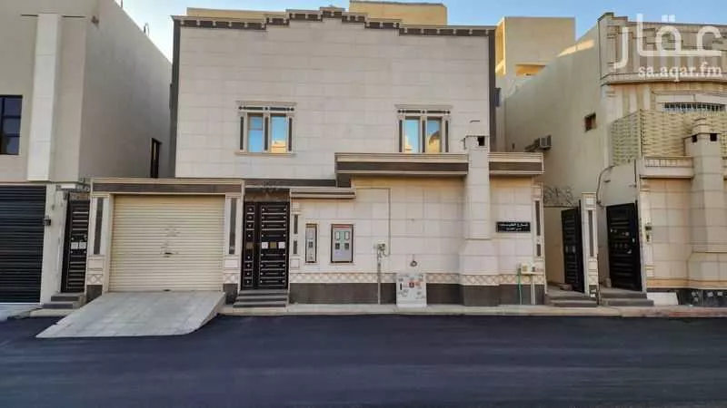 فيلا 13 غرف في الخليج 1