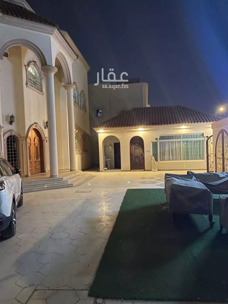 فيلا 13 غرف في الخليج 2