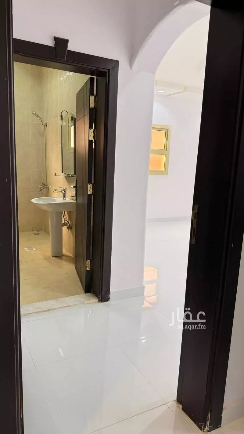 شقة 4 غرف في الحمدانية 3