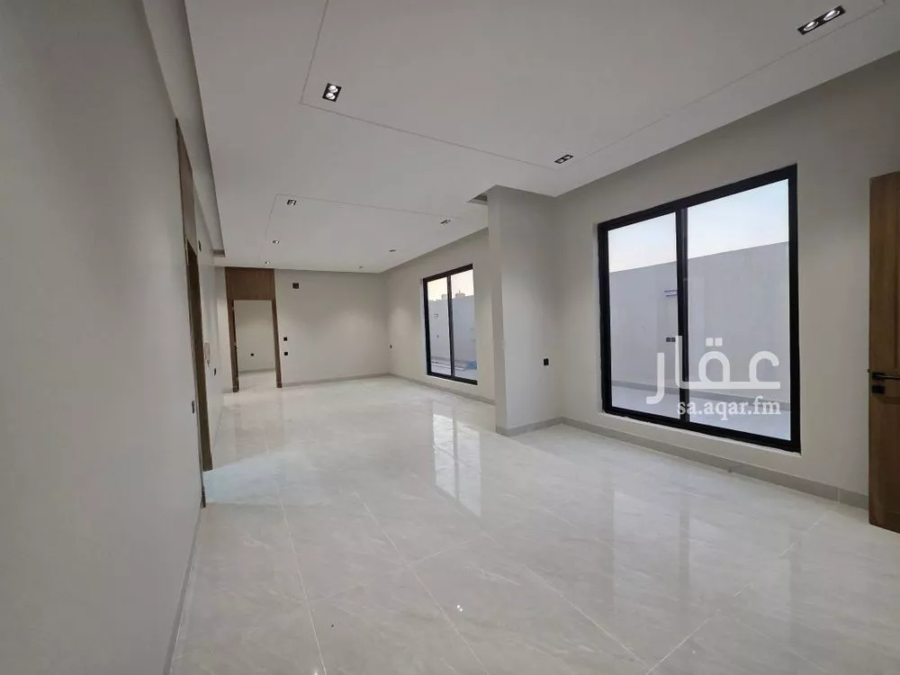 5 bedroom floor in Tuwaiq 5