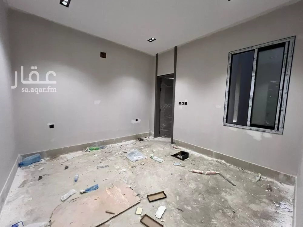 8 bedroom villa in Al Uraija Al Gharbiyah 2