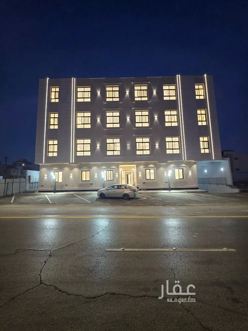 4 bedroom apartment in Al Zahrah 3