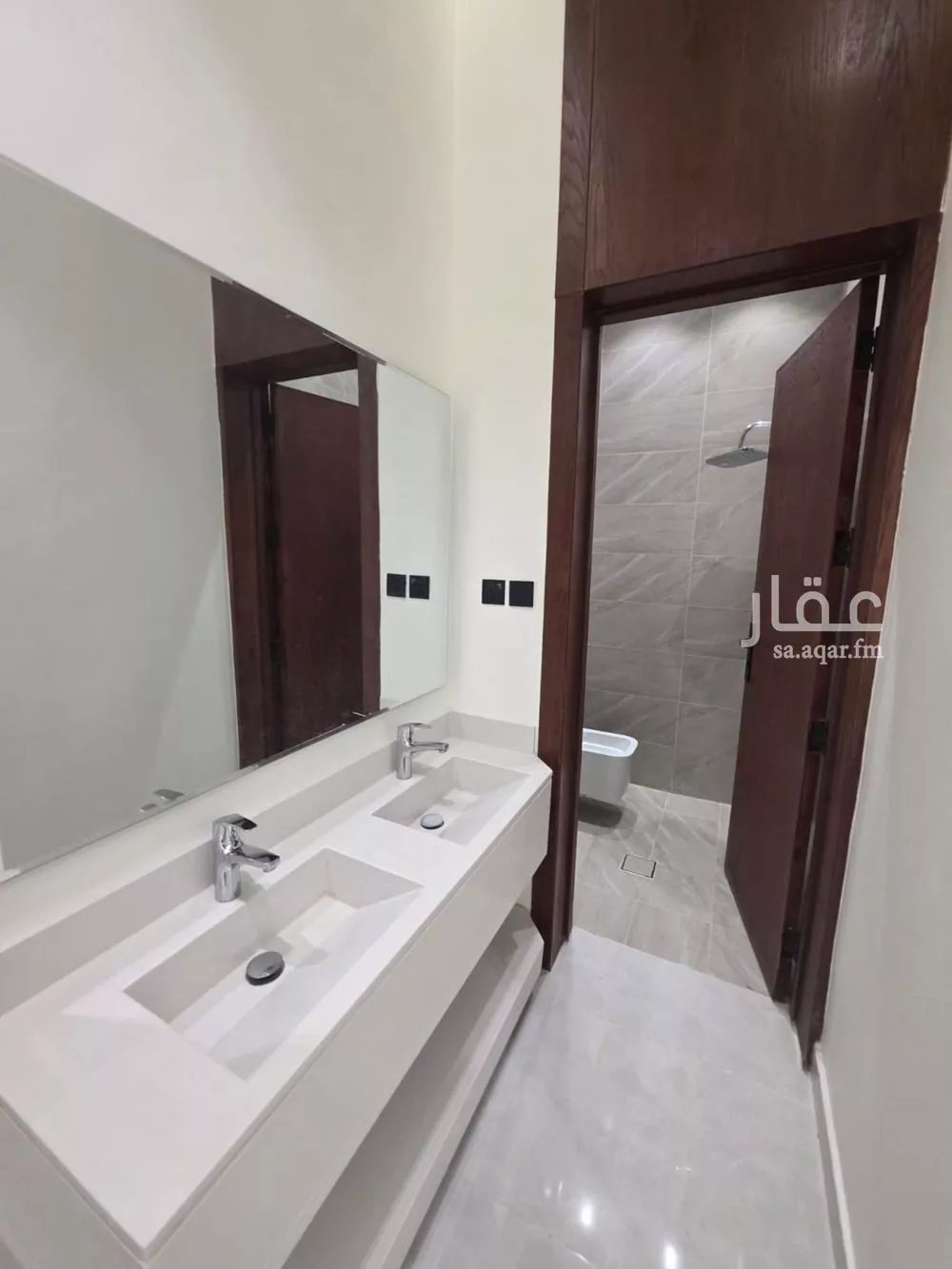 فيلا 5 غرف في ظهرة نمار 3