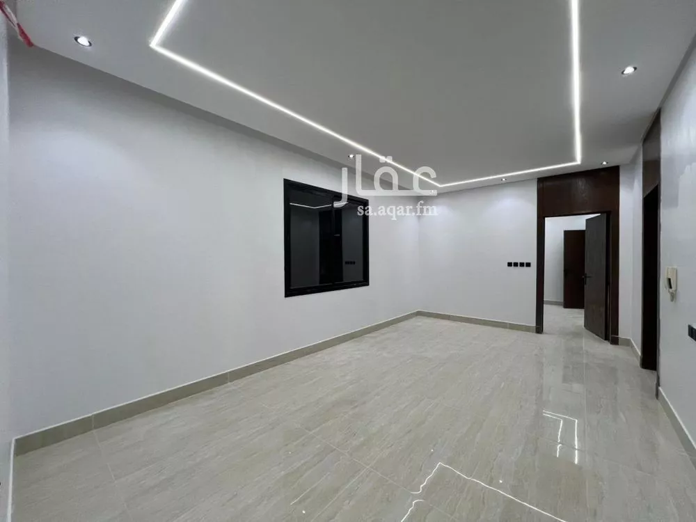 4 bedroom apartment in Tuwaiq, Riyadh 14