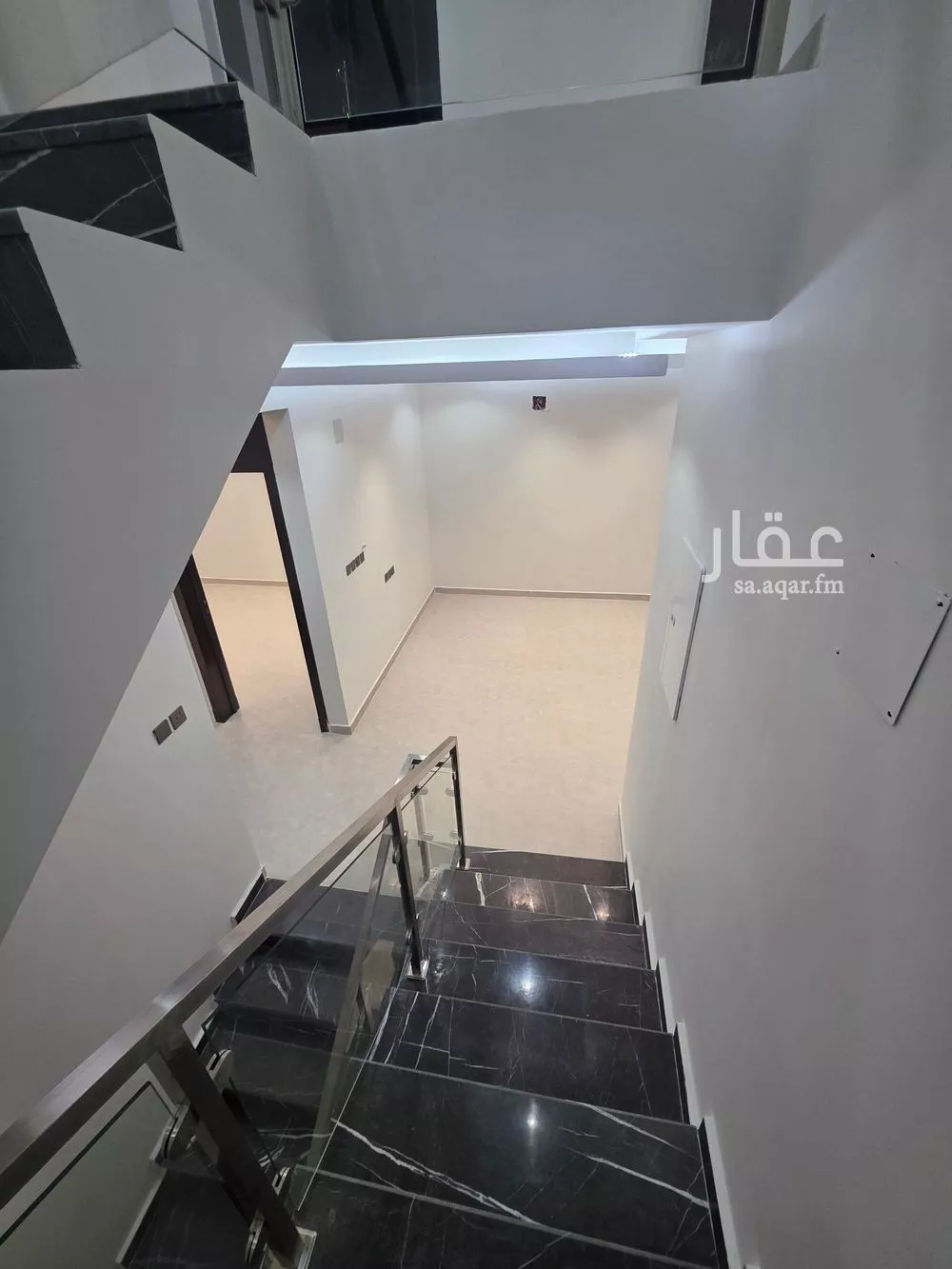 فيلا 7 غرف في العريجاء الغربية 5