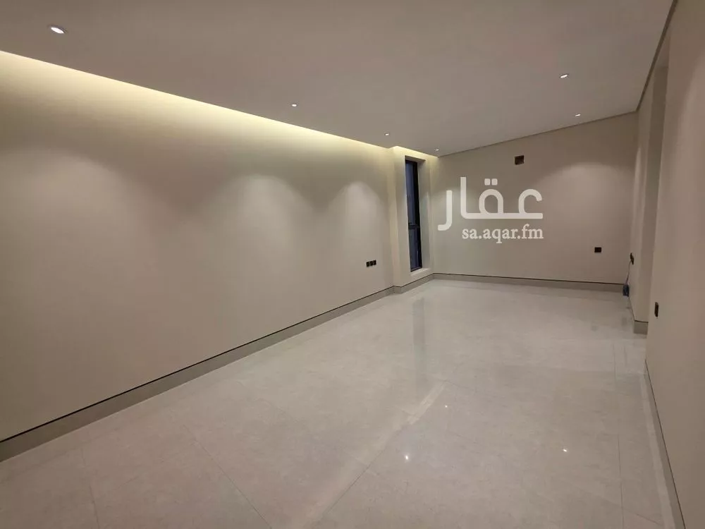 فيلا 7 غرف في العريجاء الغربية 4