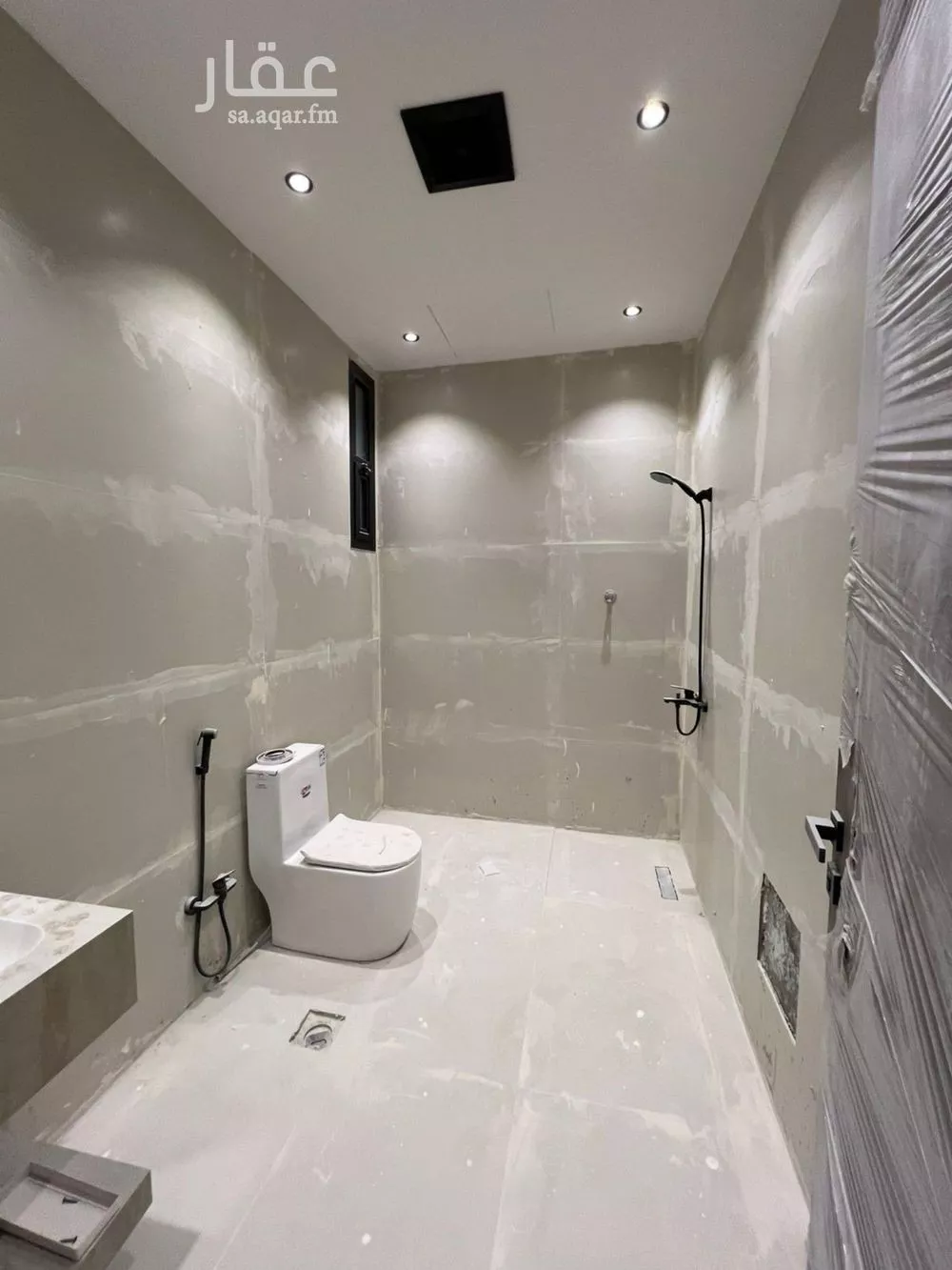 7 bedroom villa in Al Hazm, Riyadh 6