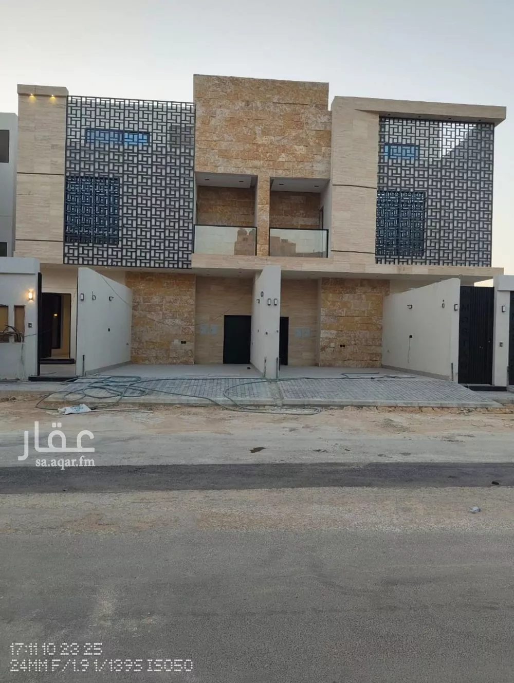 5 bedroom floor in Tuwaiq 2