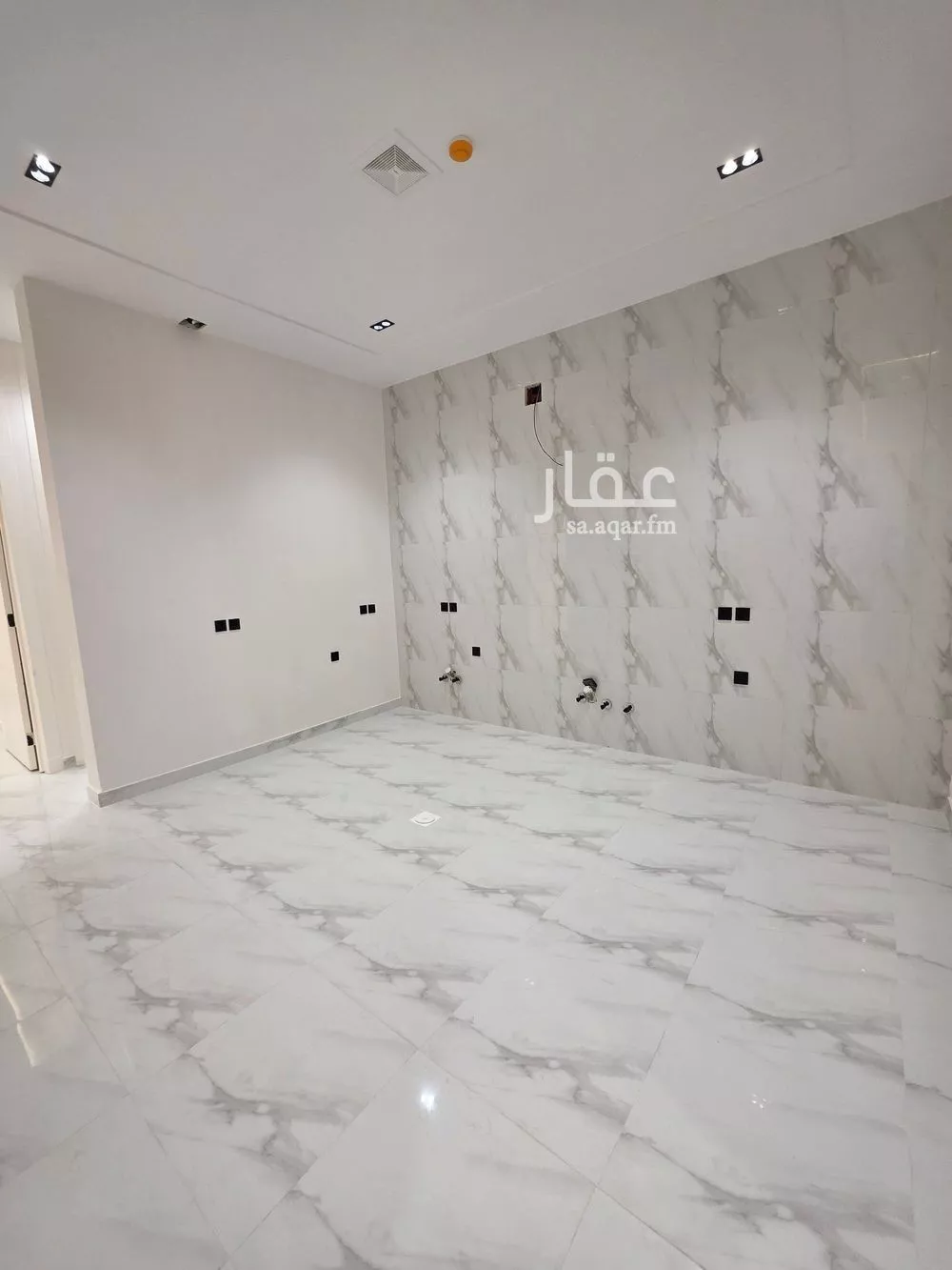 4 bedroom apartment in As Suwaidi, Riyadh 8