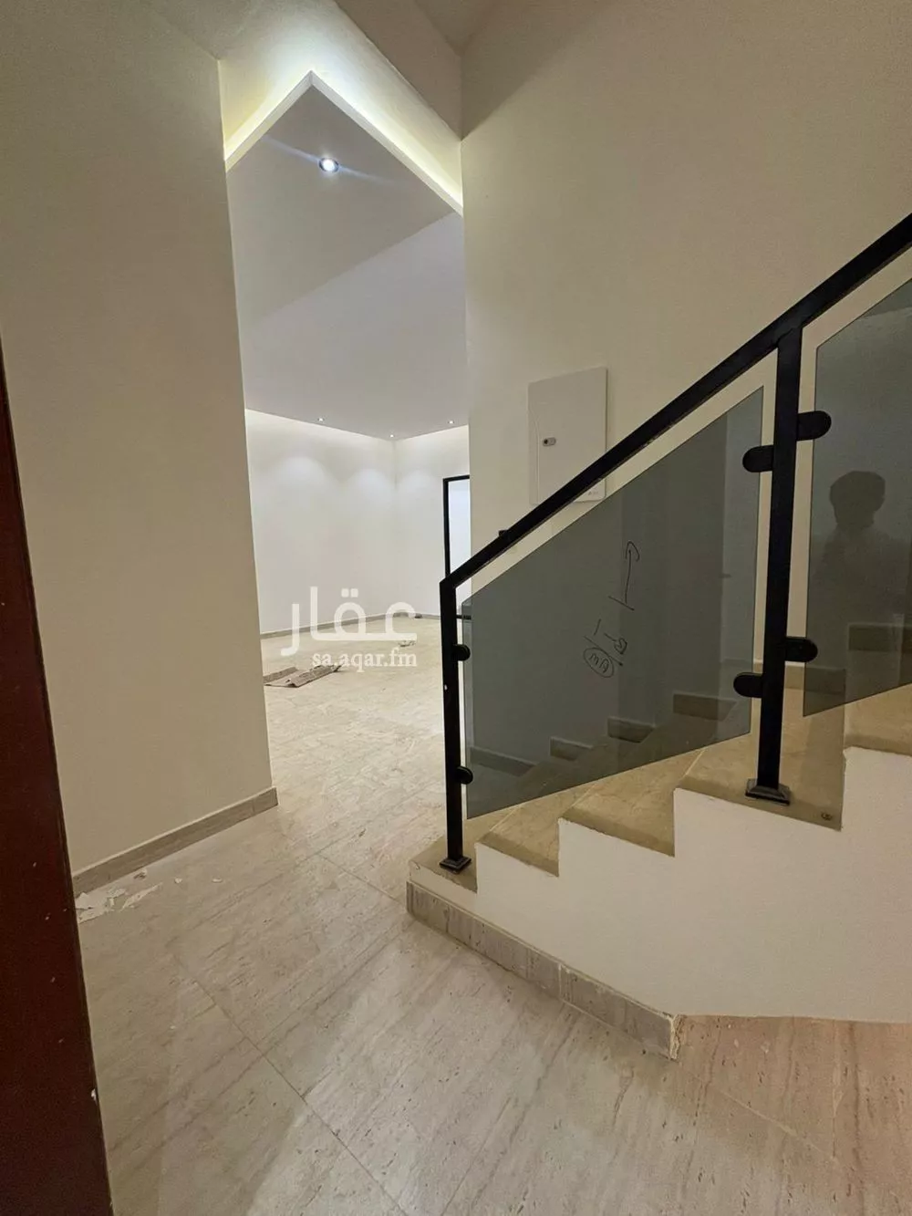 7 bedroom villa in Tuwaiq, Riyadh 25