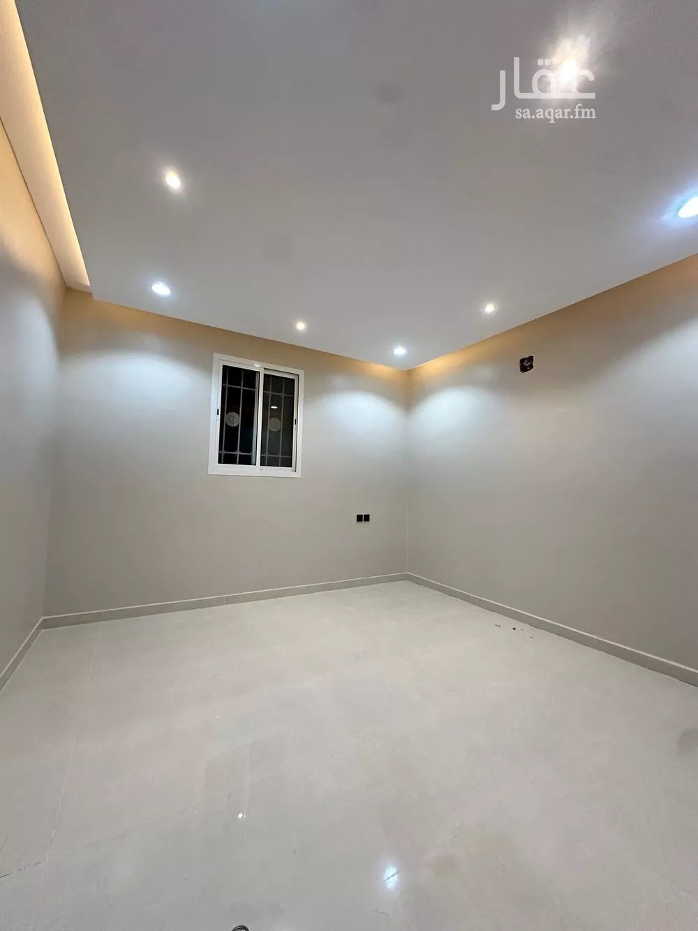 شقة 3 غرف في طويق 2