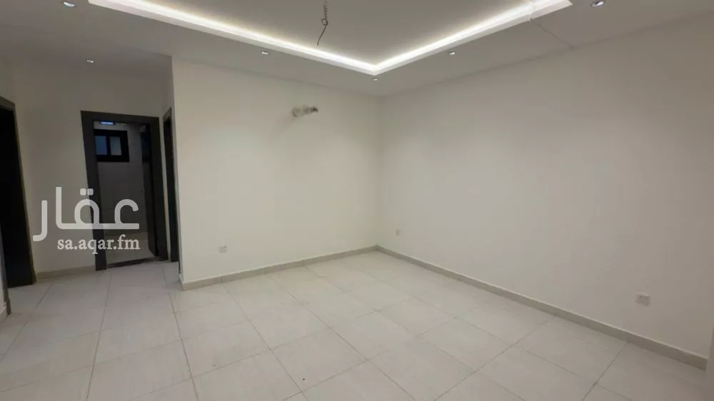 5 bedroom apartment in Al Wahah, Jeddah 13