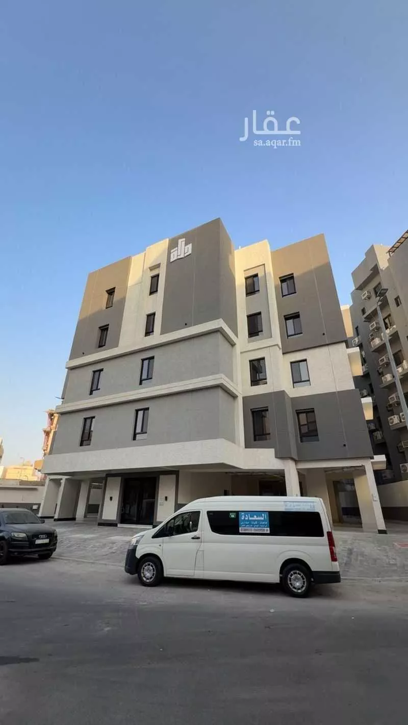 شقة 4 غرف في الريان 2