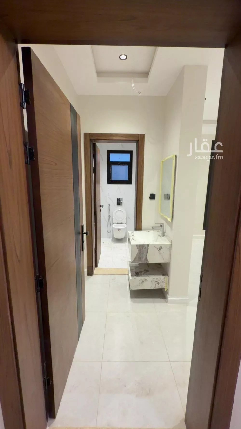 شقة 3 غرف في طيبة 5