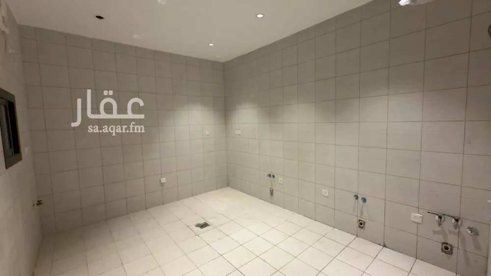 5 bedroom apartment in Al Wahah, Jeddah 12