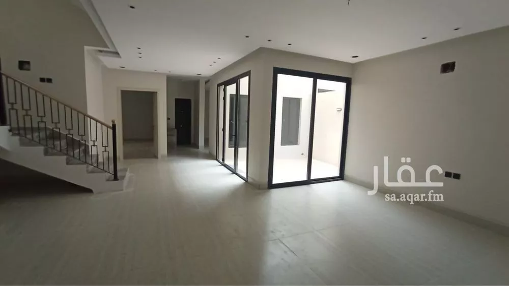 فيلا 8 غرف في الشعلة 5