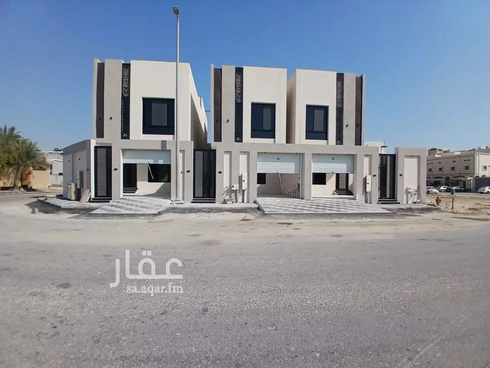 فيلا 8 غرف في الصواري 3