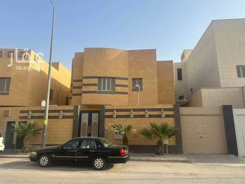 فيلا 6 غرف في الملك عبدالله 4