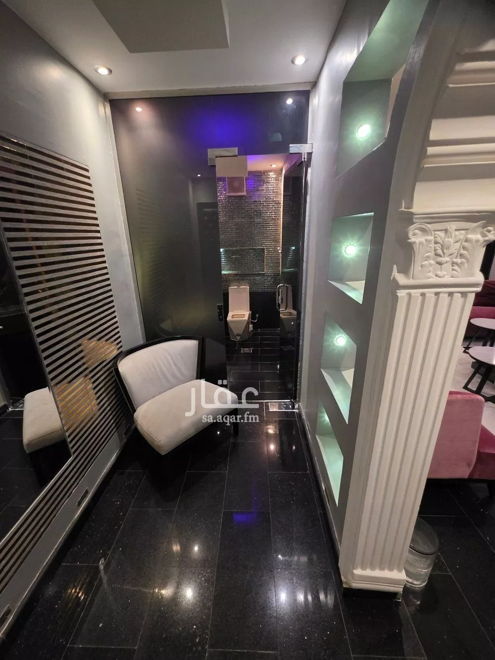 شقة 5 غرف في الواحة 2