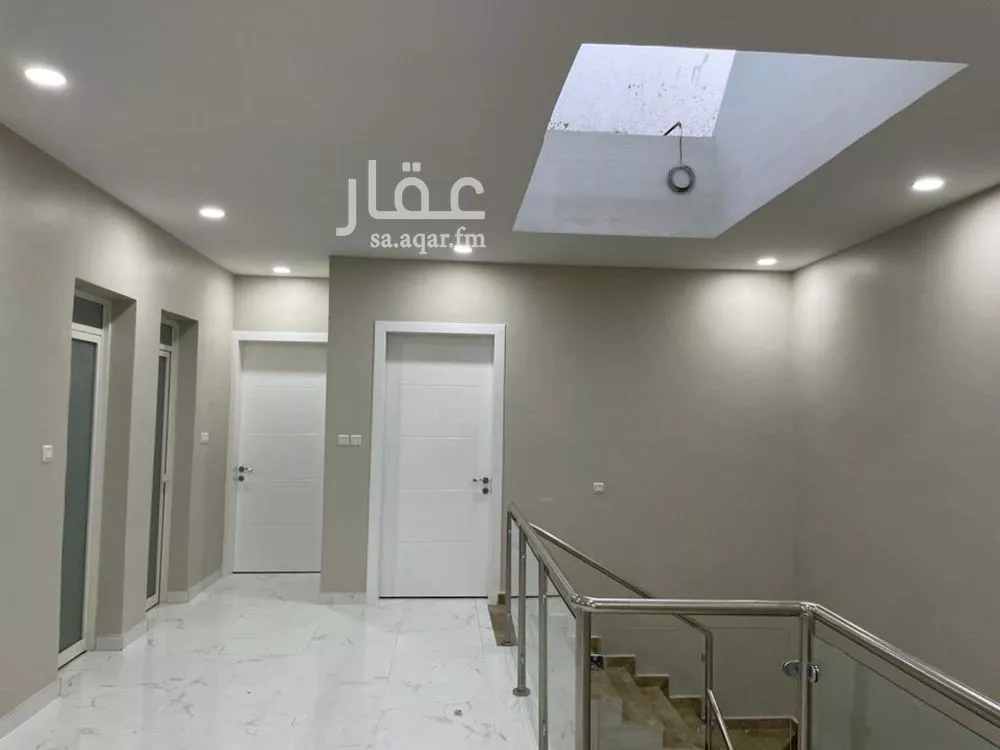 7 bedroom duplex in Al Aqiq 2
