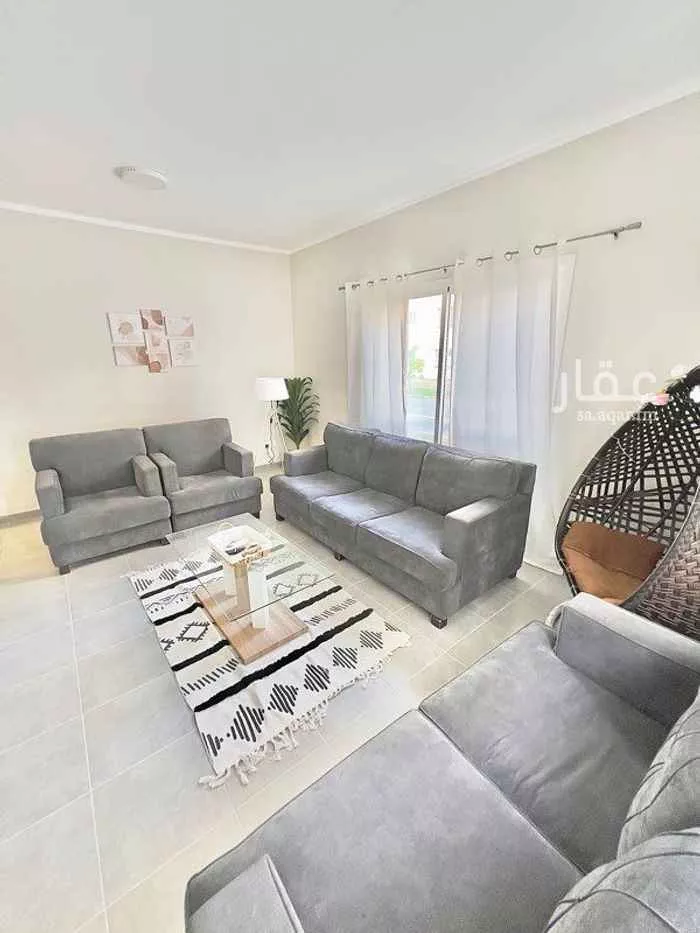 listing images