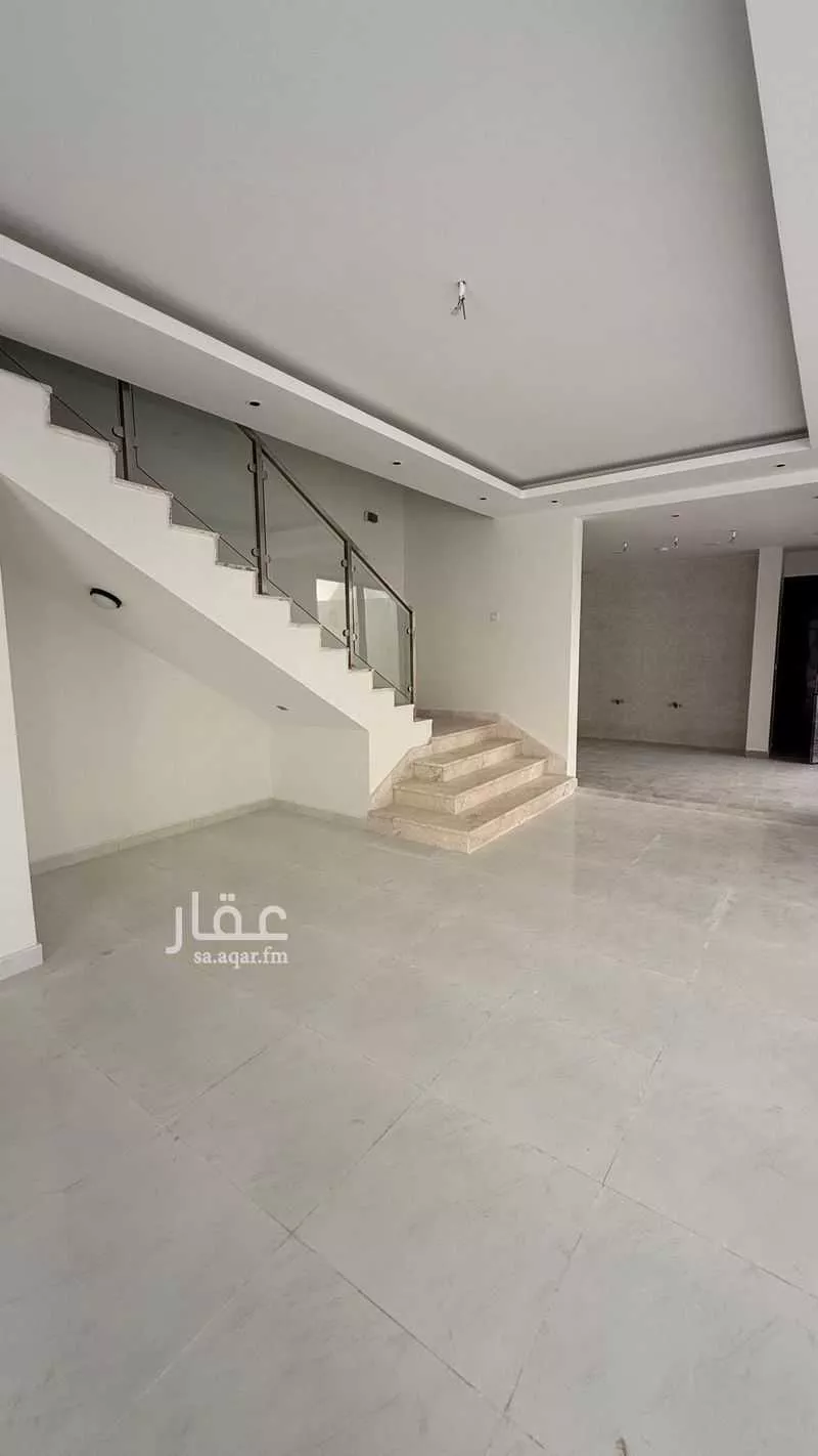 فيلا 8 غرف في الجنادرية 5