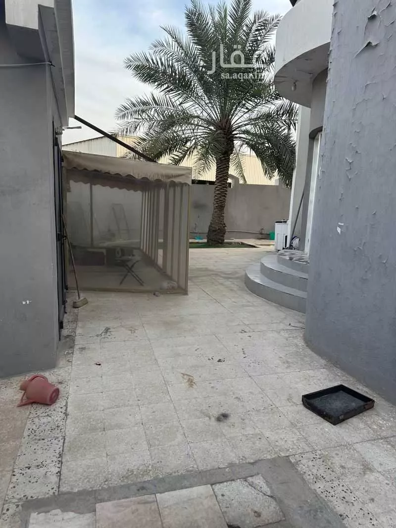 فيلا 7 غرف في الدوحة الشمالية 2