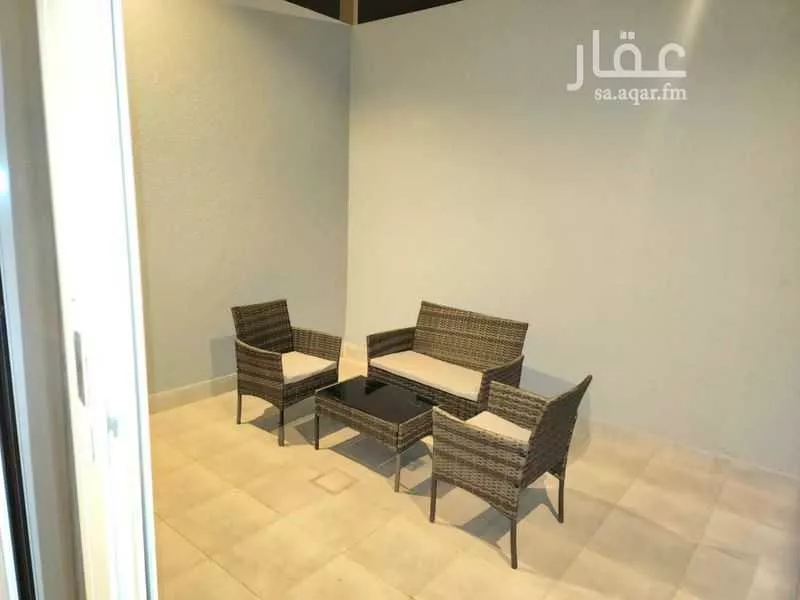 شقة 3 غرف في العارض 4