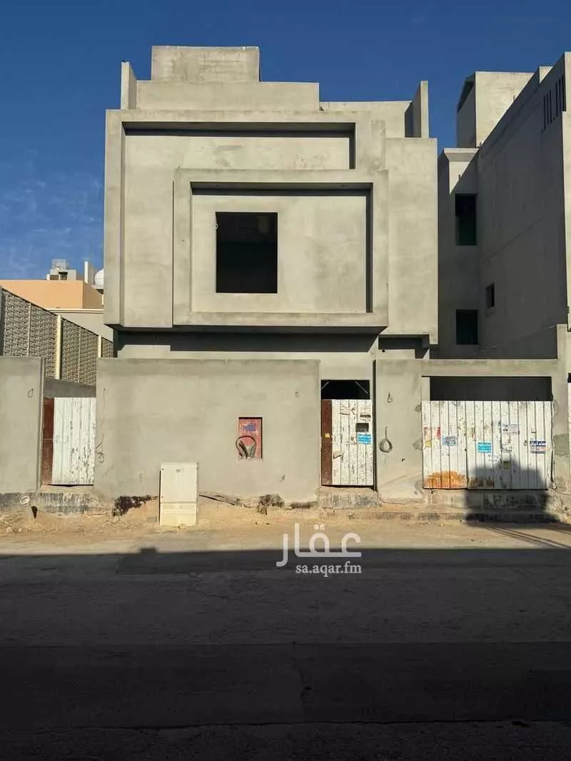 4 bedroom villa in Al Qairawan, Riyadh 5