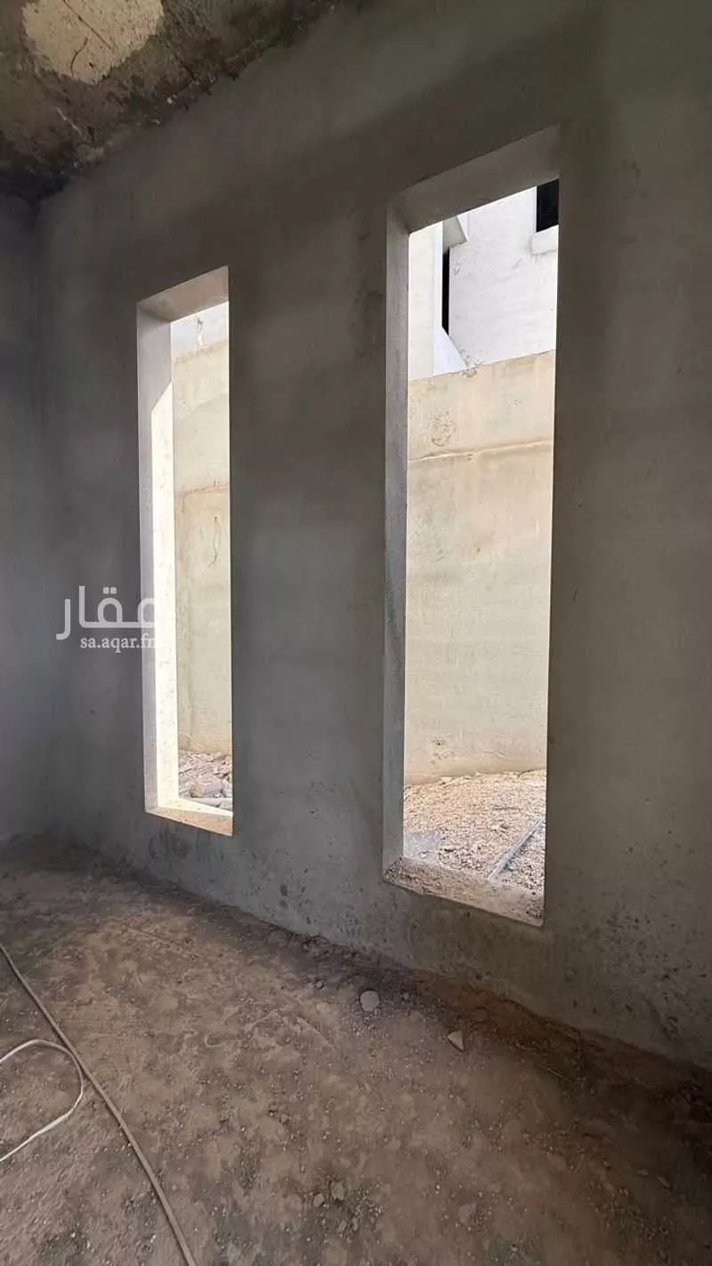 4 bedroom villa in Al Qairawan, Riyadh 11