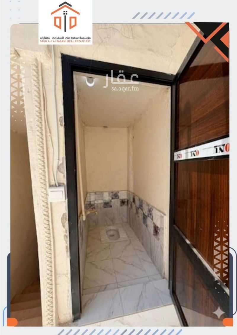 4 bedroom villa in Al Badiah, Riyadh 10