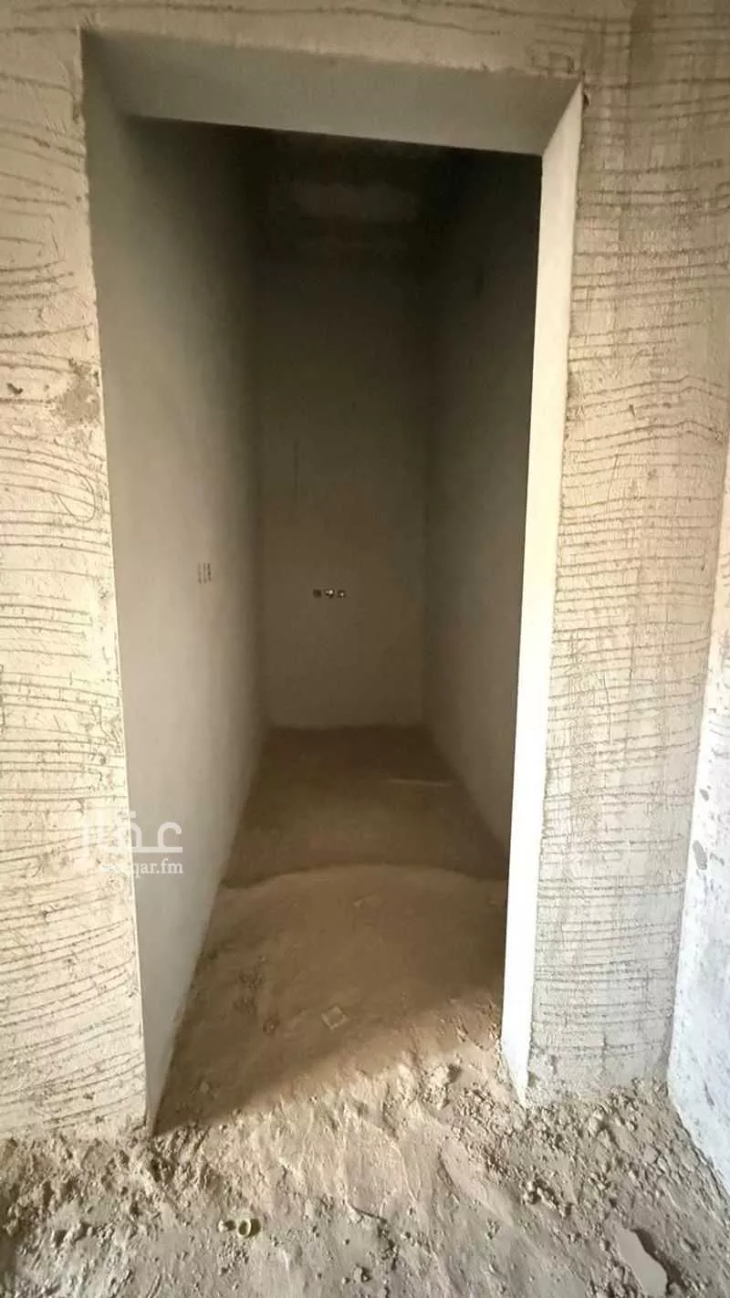 4 bedroom villa in Al Qairawan, Riyadh 12