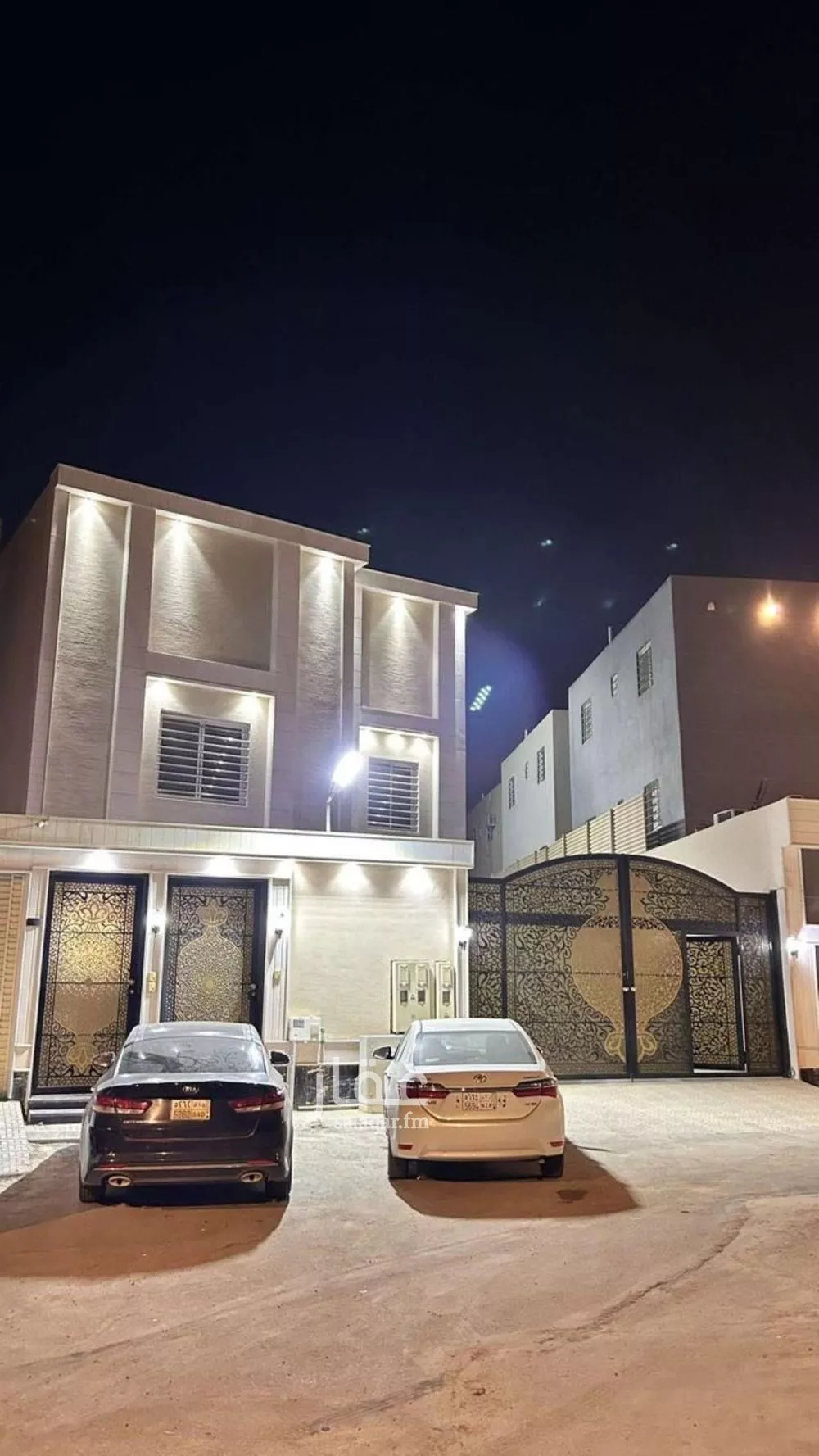 5 bedroom villa in Al Rimal 1