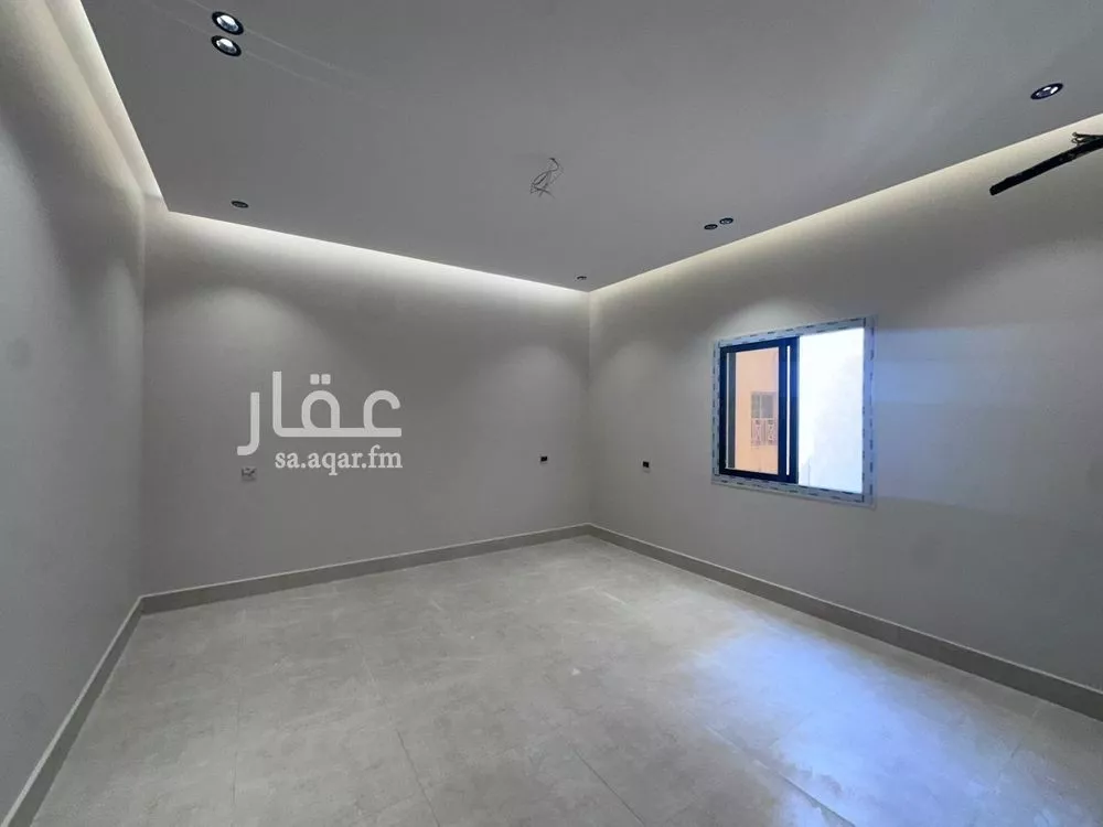 شقة 4 غرف في النعيم 3