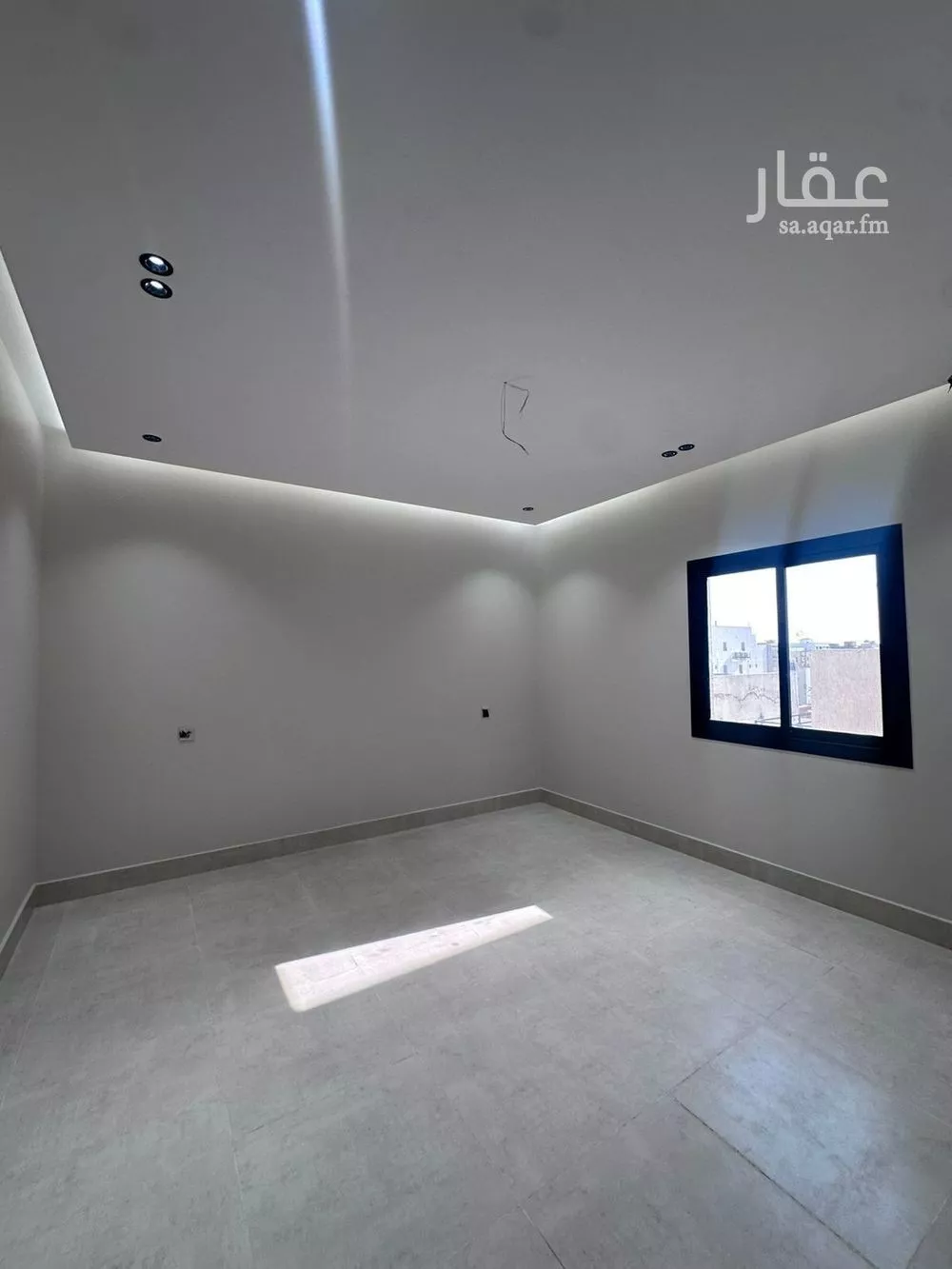 شقة 4 غرف في النعيم 4