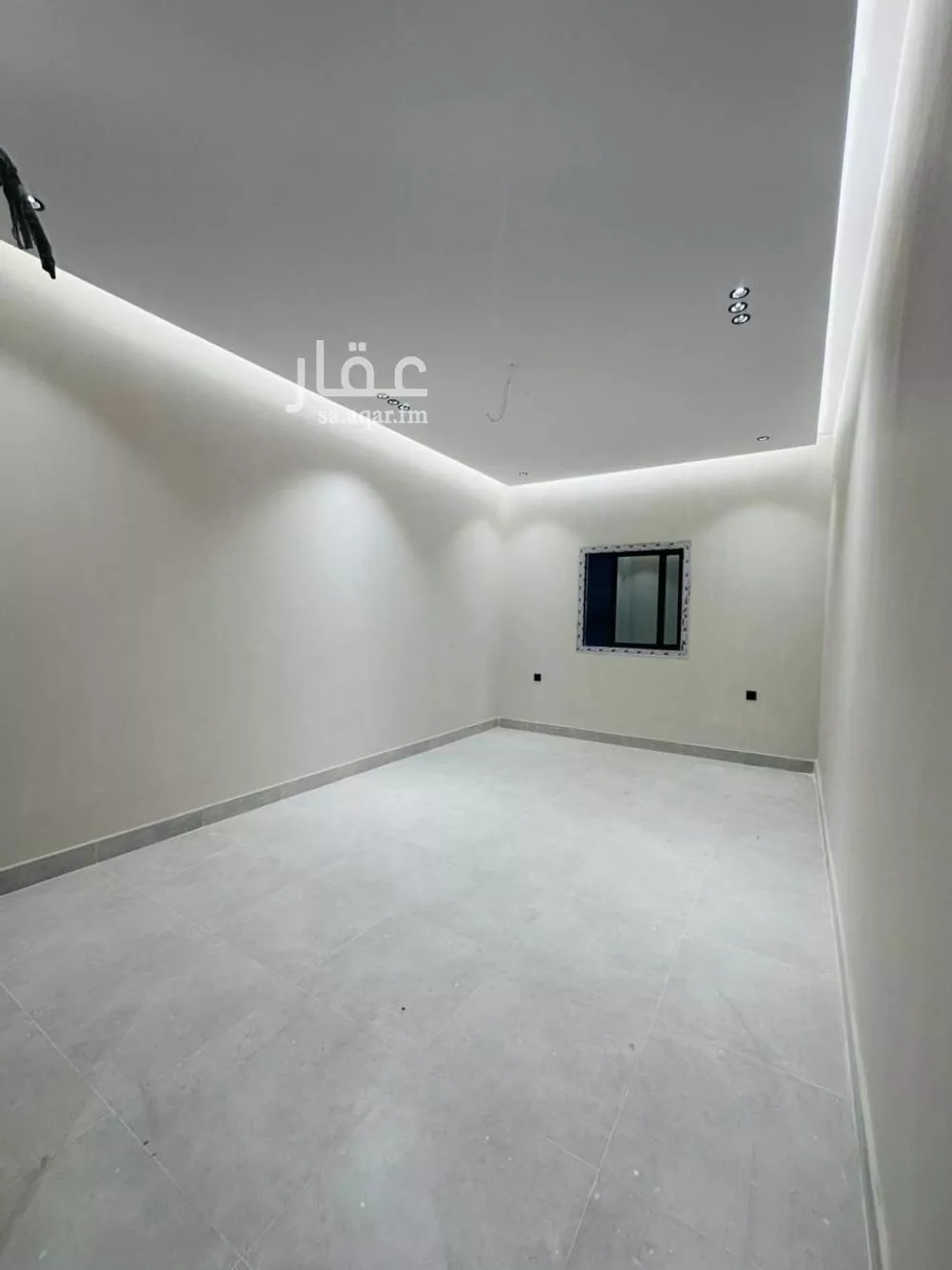 شقة 4 غرف في الروضة 5