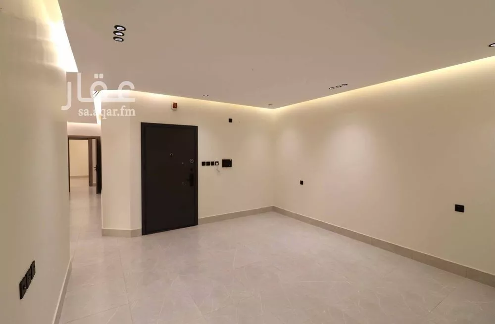 شقة 4 غرف في النعيم 5