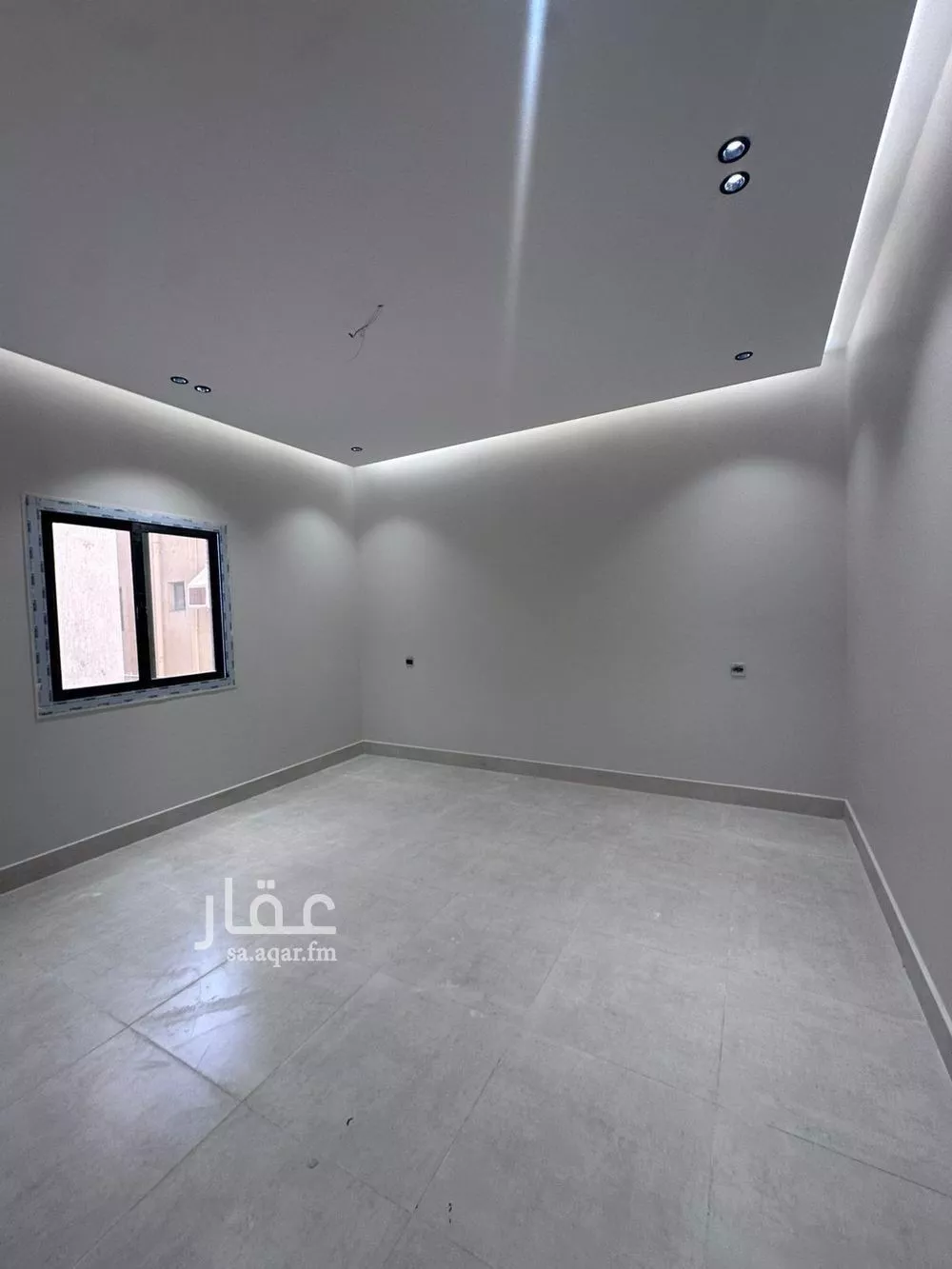 شقة 4 غرف في النعيم 3