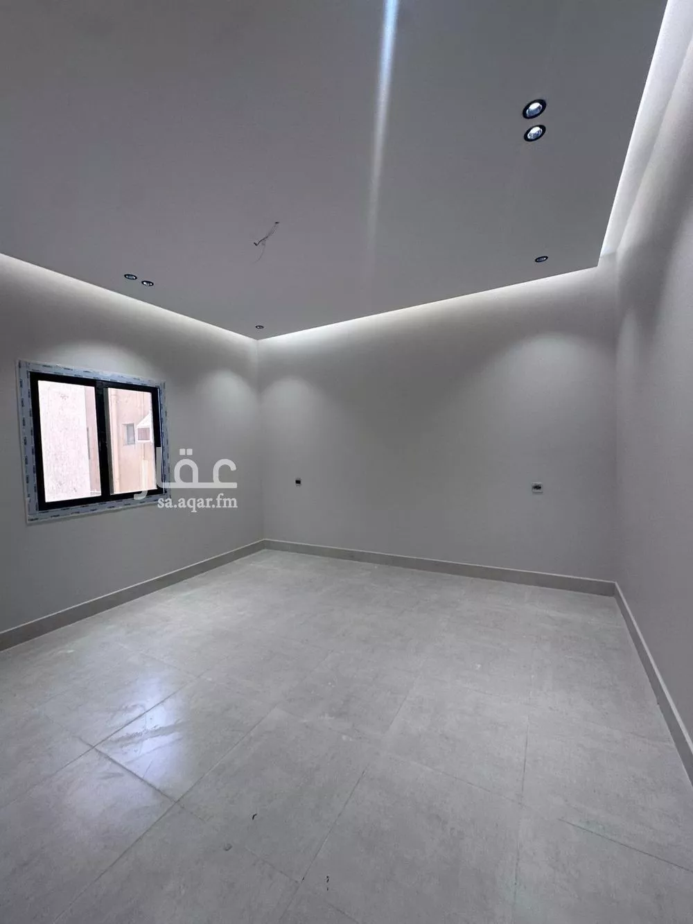 شقة 4 غرف في النعيم 3