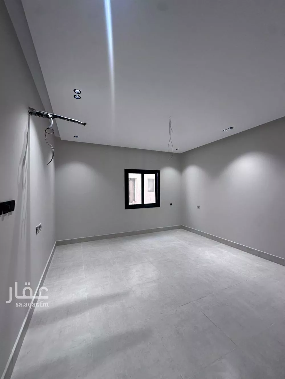 شقة 4 غرف في النعيم 5