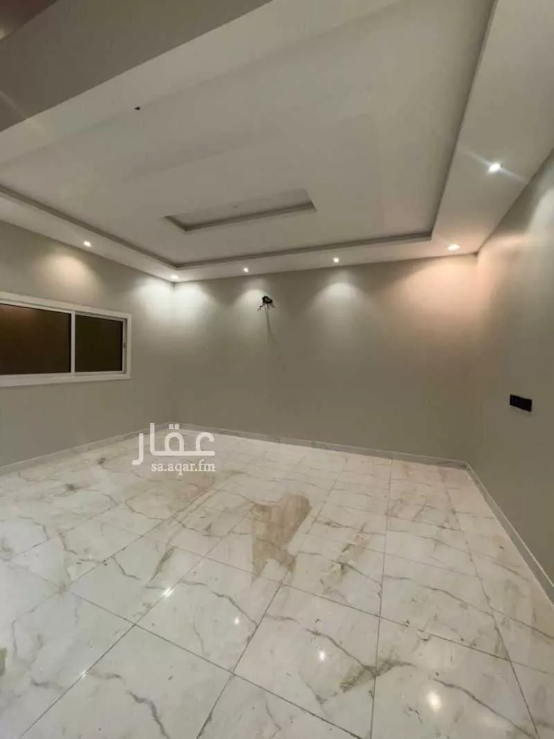 فيلا 7 غرف في اللؤلؤ 5