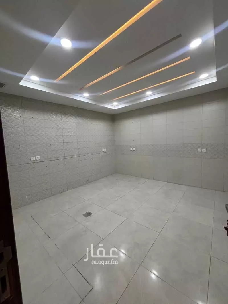 4 bedroom apartment in Al Hamdaniyah, Jeddah 8