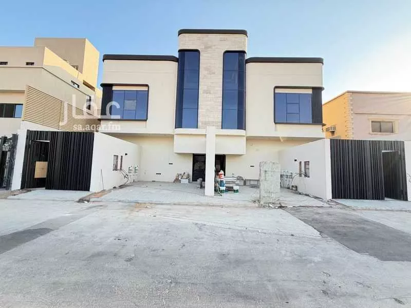 3 bedroom floor in Al Rahmaniyyah 2