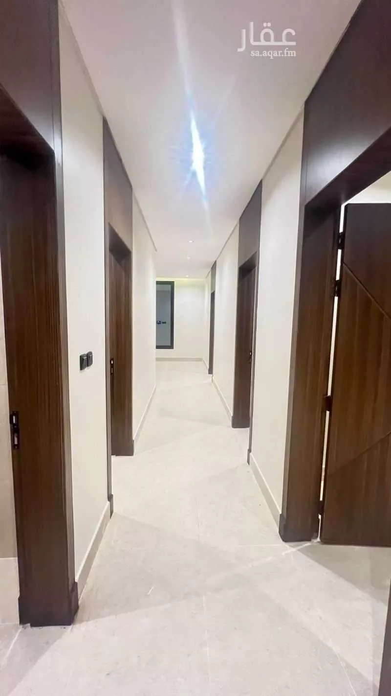 شقة 4 غرف في الحمرا 2