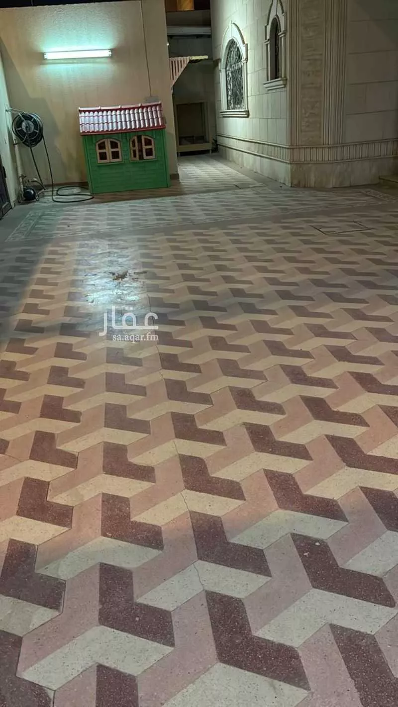 فيلا 5 غرف في ظهرة البديعة 2