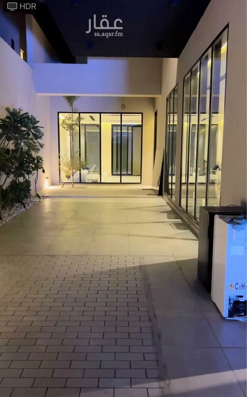 5 bedroom villa in An Nafal, Riyadh 5