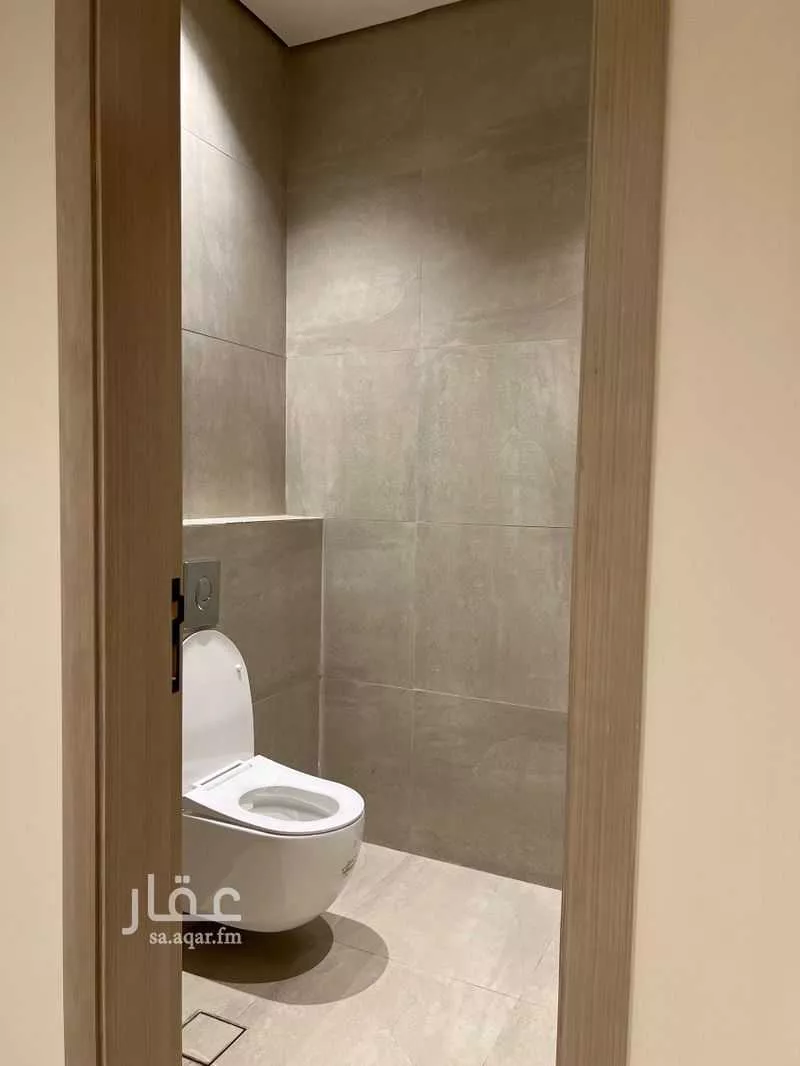 5 bedroom villa in An Nafal, Riyadh 14
