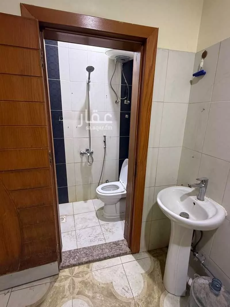 عمارة 234 م² في الوزارات 5