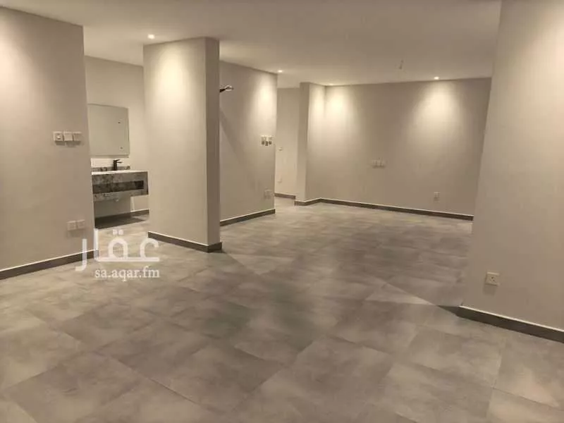 4 bedroom apartment in Al Rabwa, Jeddah 4
