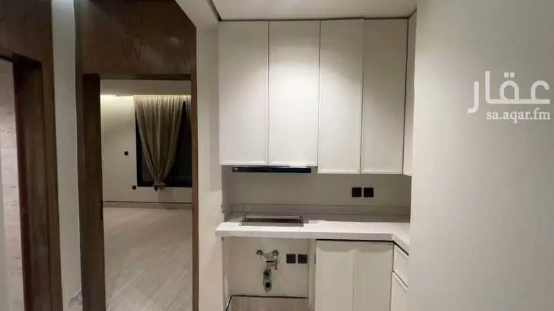 6 bedroom apartment in Al Malqa 3